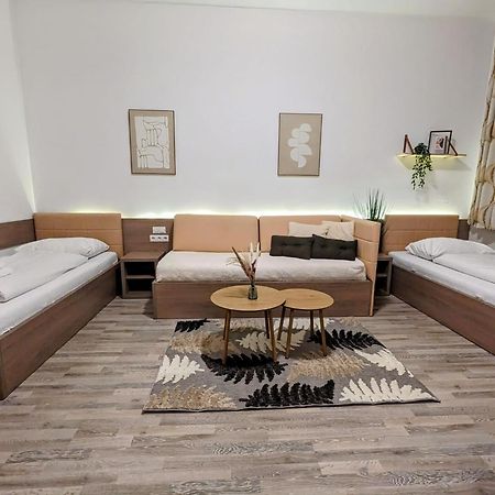 Aparthotel Neudoerfl Neudorfl Екстер'єр фото