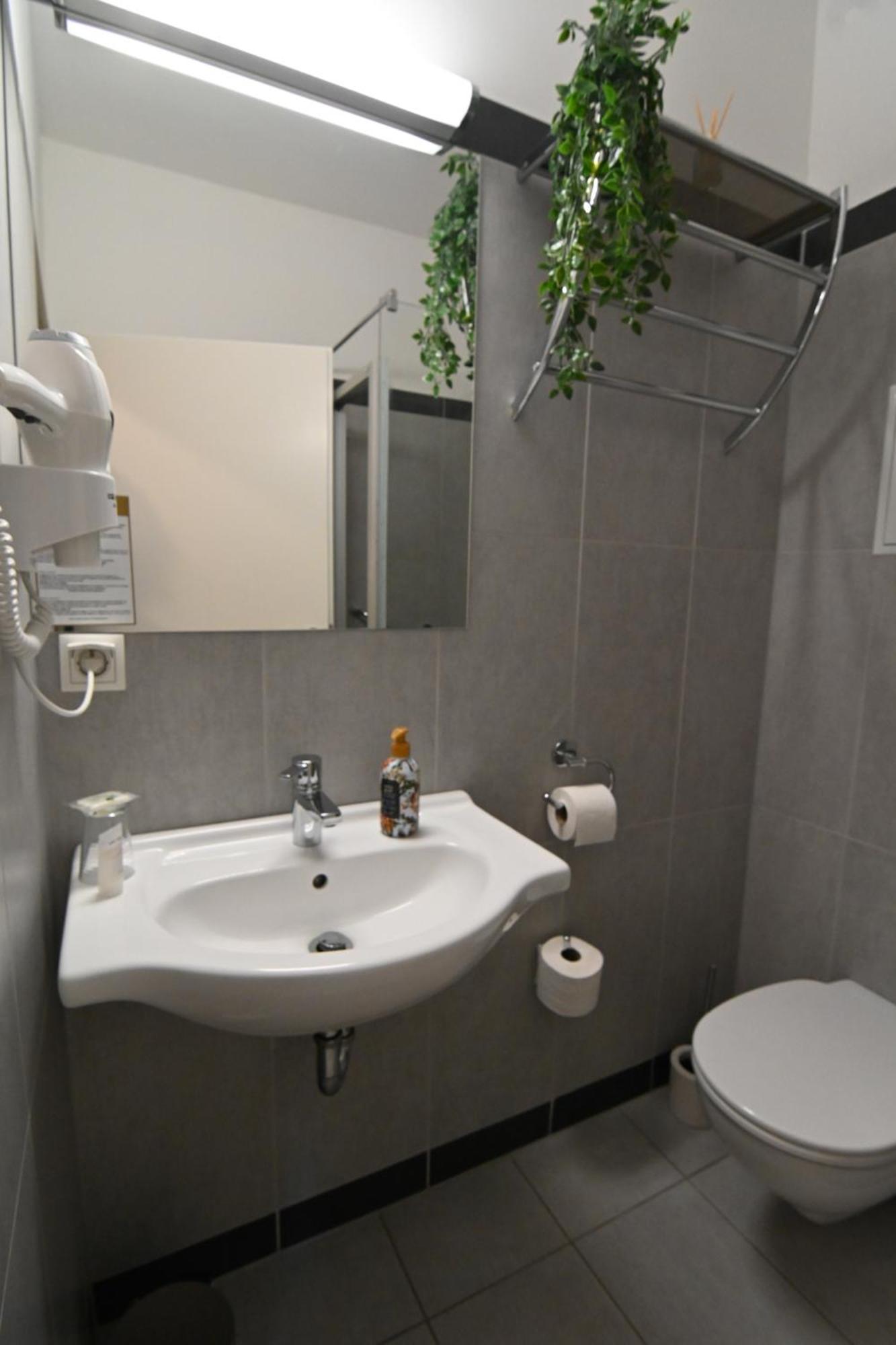 Aparthotel Neudoerfl Neudorfl Екстер'єр фото